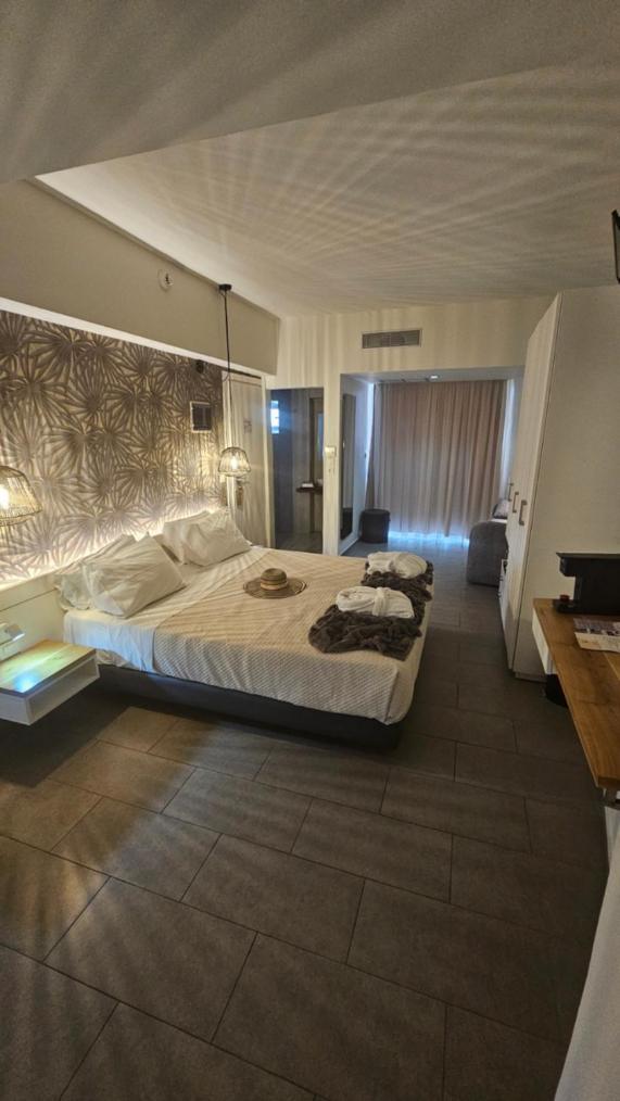 Hotell Atlantis Boutique 4*